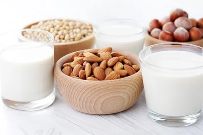 Lait de fruits secs
