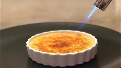 Crème brûlée au chalumeau