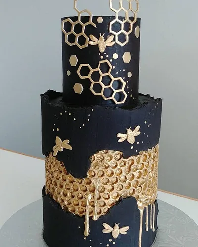 Fault Line Cake abeille