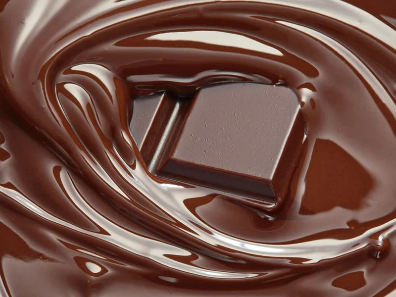 Comment faire une feuille en chocolat réaliste ?