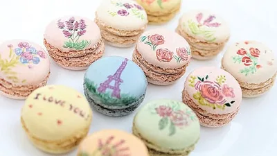 Macaron peint