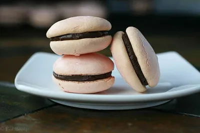 Macaron pas de collerette