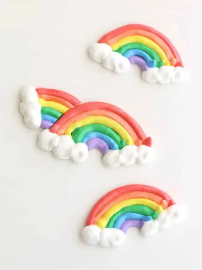 Meringue française arc en ciel