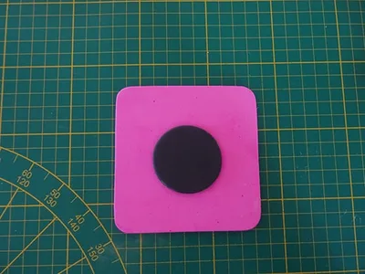 modeler un chapeau de sorcière