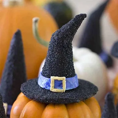 Comment modeler un chapeau de sorcière d'Halloween ? 18