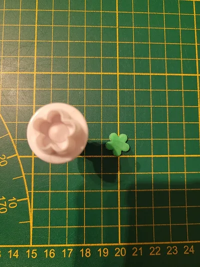 Tutoriel 3 : Modeler un Sapin avec des Bandes - Étape 5