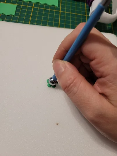 Tutoriel 3 : Modeler un Sapin avec des Bandes - Étape 6