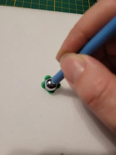 Tutoriel 3 : Modeler un Sapin avec des Bandes - Étape 7