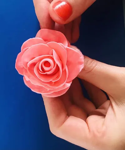 Modeler une rose
