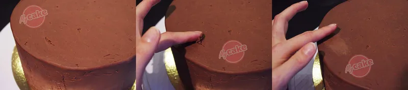 Corrigez les trous au dessus de votre gâteau