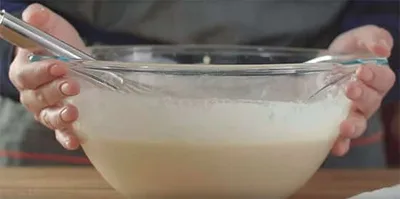 Pâte à crêpes au repos