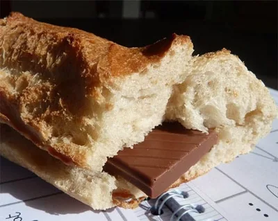 Baguette et chocolat pour le goûter