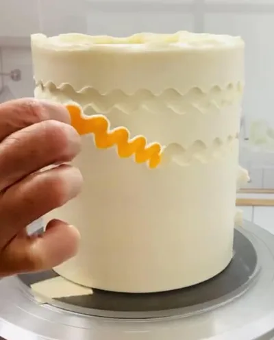 Ribbon Pull Cake Rick Rack