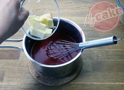 Ajouter le beurre demi-sel