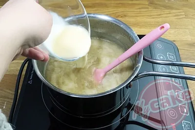 Ajouter la maïzena/jus de citron