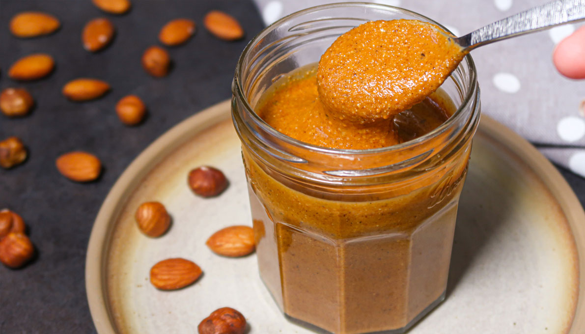 Le Praliné maison aux amandes et aux noisettes