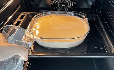 on fait cuire au bain-marie