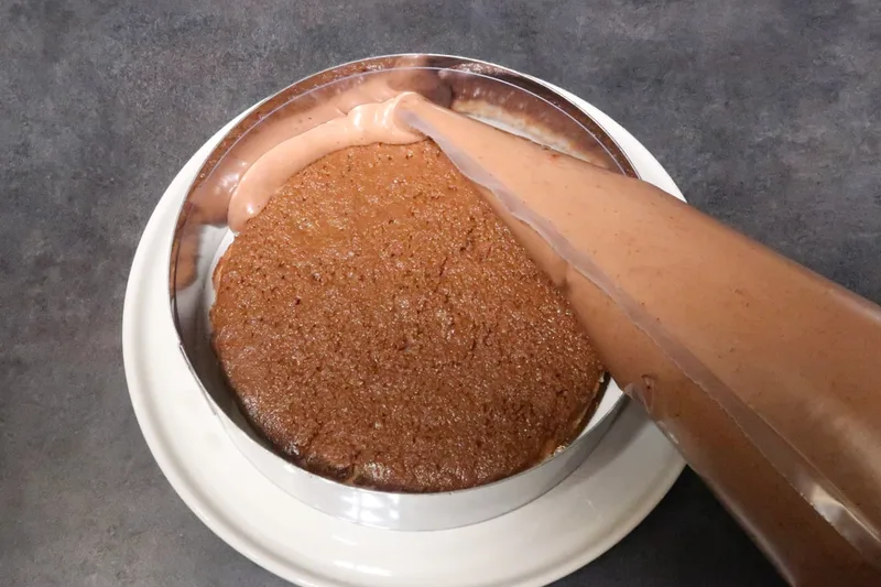 Faire bien attention à mettre de la mousse partout