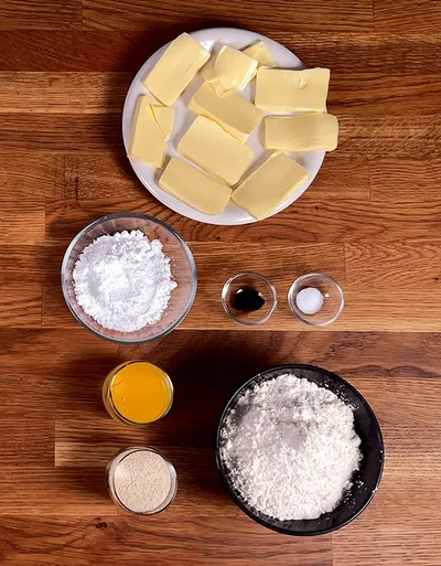 Ingrédients nécessaires pour la pâte sucrée
